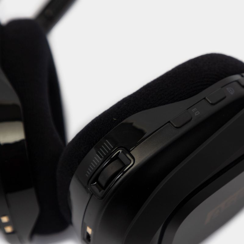 audifonos-inalambricos-de-diadema-a50-astro-gaming-base-para-xbox-7-97855148155