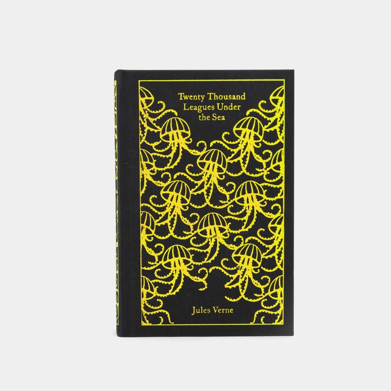 twenty-thousand-leagues-under-the-sea-9780241198773