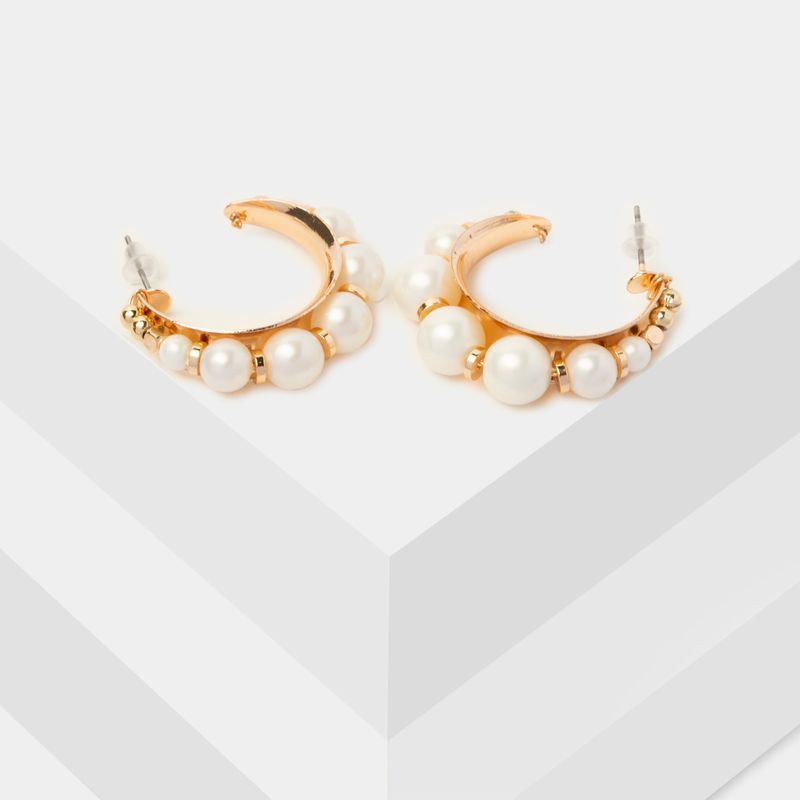 aretes-semiaros-con-cuentas-blancas-7701016609494
