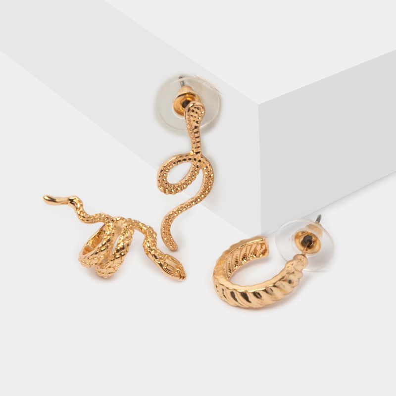 set-de-aretes-x-3-piezas-dorados-7701016609586