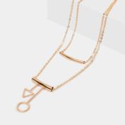 Collar de 2 cadenas con círculo y triángulo