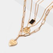 Collar de 3 cadenas con dije cuadrado, corazón y rostro