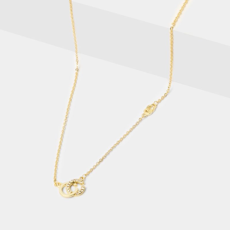 collar-dorado-con-dije-de-aros-entrelazados-7701016611015