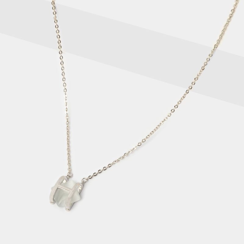 collar-plateado-con-dije-de-letra-h-y-piedra-7701016611022