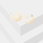 aretes-diseno-semiaro-en-resina-blanca-7701016611794