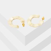 Aretes dorados diseño semiaros ondeados