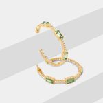 aretes-dorados-diseno-semiaro-con-piedras-verdes-7701016611992