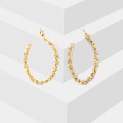 Aretes dorados diseño semiaro trenzado