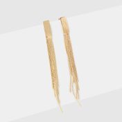 Aretes largos dorados con diseño de látigos