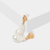 Aretes cortos con diseño de piedras, blancas
