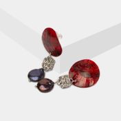 Aretes largos de piedras