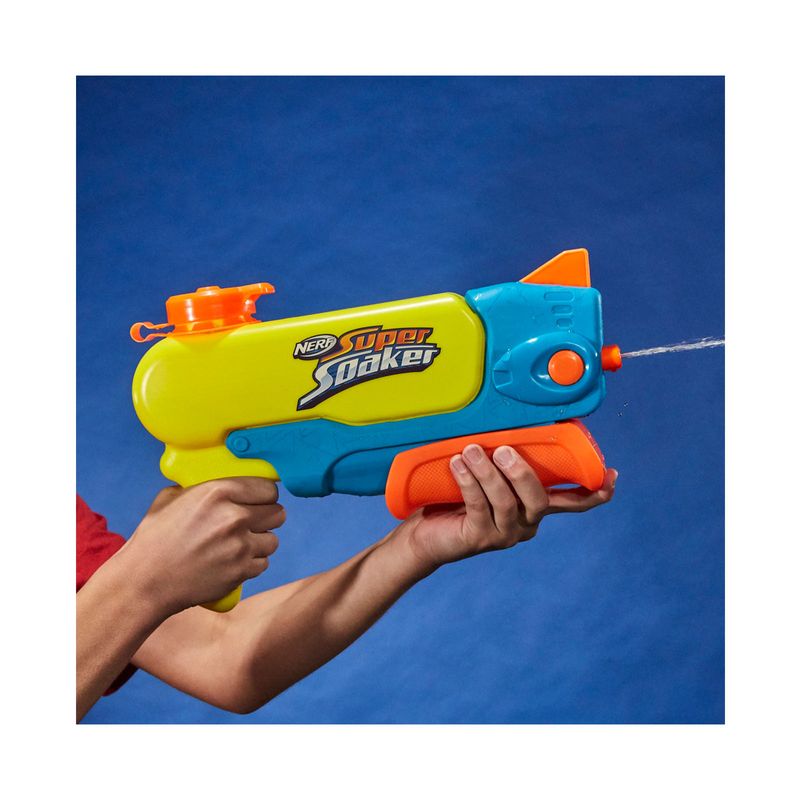 lanzador-de-agua-super-soaker-wave-spray-chorros-ondulantes-5-5010996108913