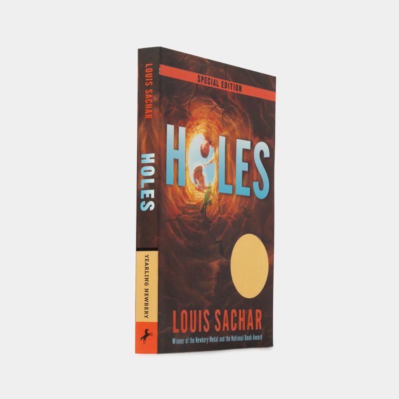 holes-2-9780440414803