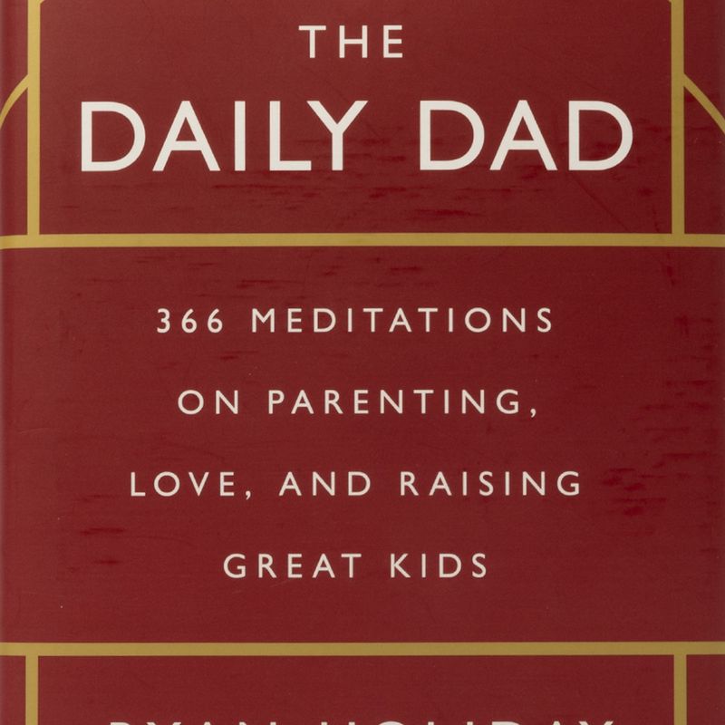 the-daily-dad-366-meditations-on-parenting-love-and-raising-great-kids-4-9780593539057