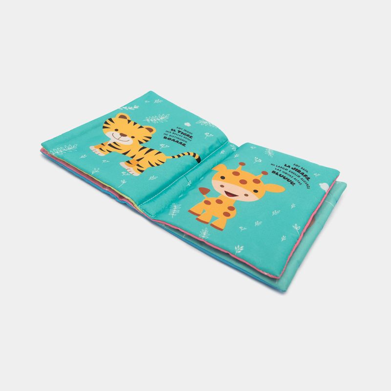 libro-tela-diversion-en-la-jungla-3-9789915670638