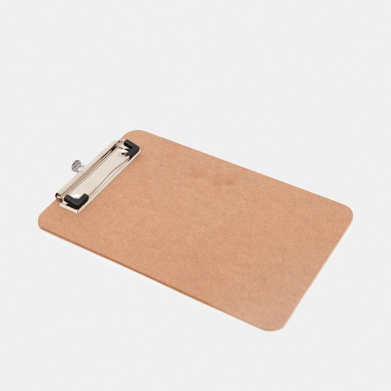 tabla-legajadora-a5-con-clip-2-7701016598309