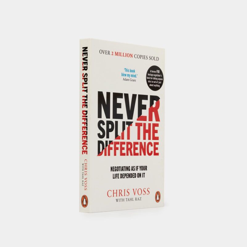 never-split-the-diference-3-9781847941497
