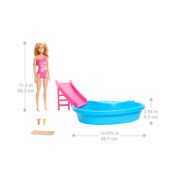 Muñeca Barbie con alberca