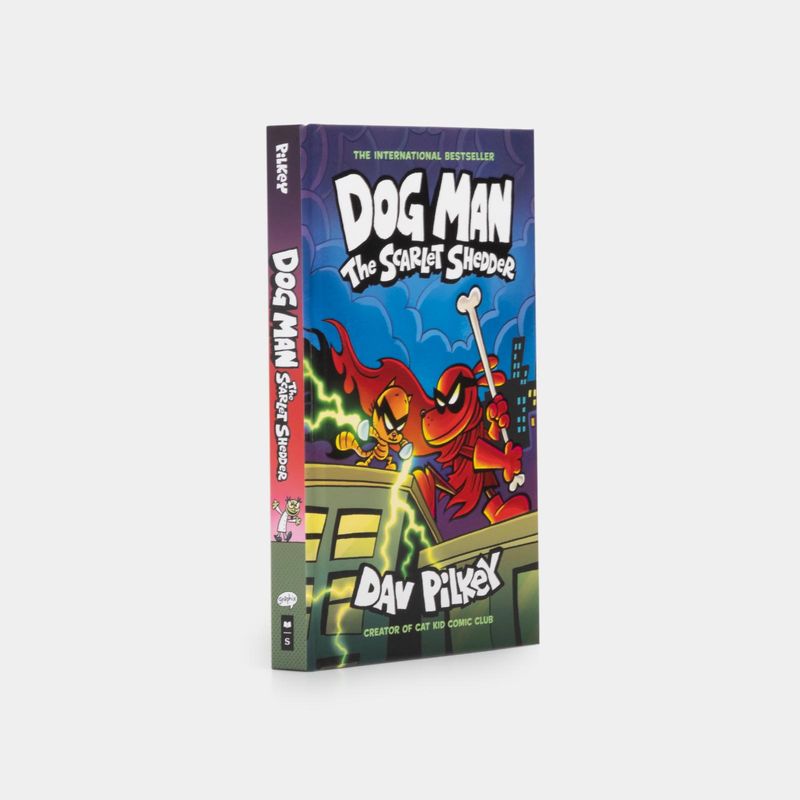dog-man-the-scarlet-shedder-3-9781338896435