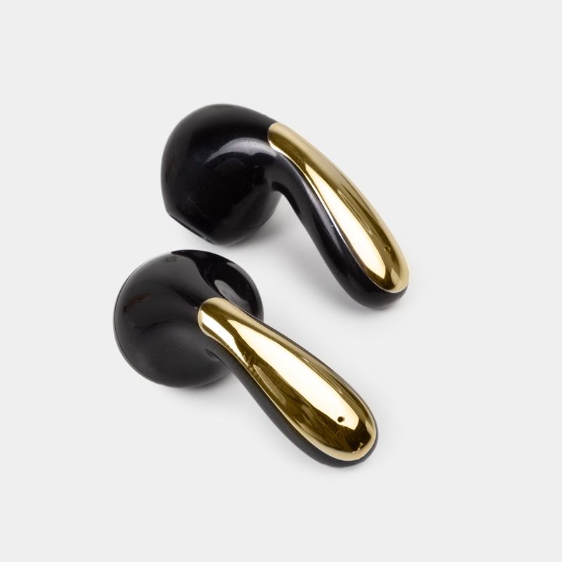 audifonos-in-ear-negros-mq6-4-7701016688116