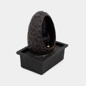 Fuente decorativa de 22.5 x 18.5 cm con vasija y luz