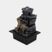 Fuente decorativa de 31 x 25 cm diseño de elefantes con esferas y luz
