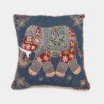 cojin-de-45-x-45-cm-diseno-elefante-con-flores-y-manta-7701016700672