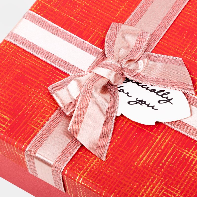 caja-de-regalo-de-9-5-x-29-x-21-cm-roja-con-mono-3-7701016777216