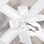 caja-de-regalo-de-9-5-x-29-x-21-cm-gris-con-mono-3-7701016777230