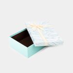 caja-de-regalo-de-9-5-x-29-x-21-cm-verde-tapa-tipo-marmol-con-mono-2-7701016777261