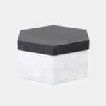 caja-de-regalo-hexagonal-de-8-5-x-15-6-cm-gris-con-negro-7701016783989