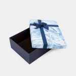 caja-de-regalo-de-8-x-26-x-19-cm-azul-tapa-tipo-marmol-con-mono-2-7701016784641