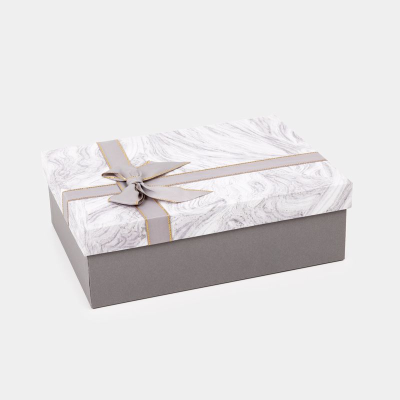 caja-de-regalo-de-8-x-26-x-19-cm-gris-tapa-tipo-marmol-con-mono-7701016784672