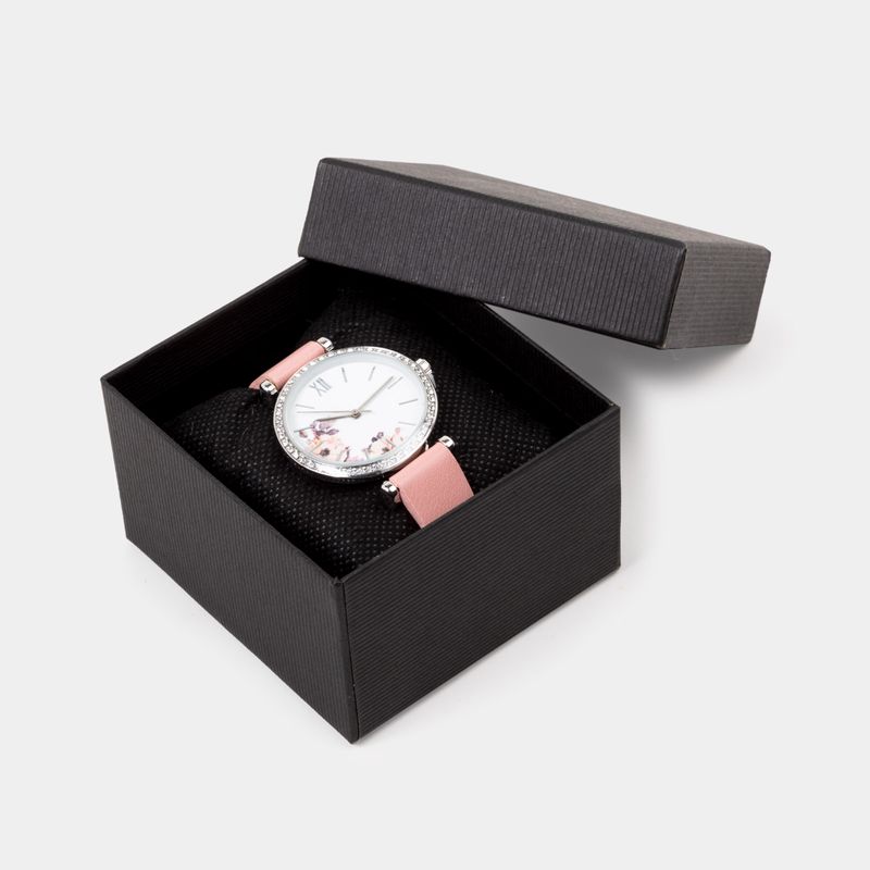 reloj-analogo-con-pulso-en-cuero-sintetico-y-tablero-blanco-4-7701016438711