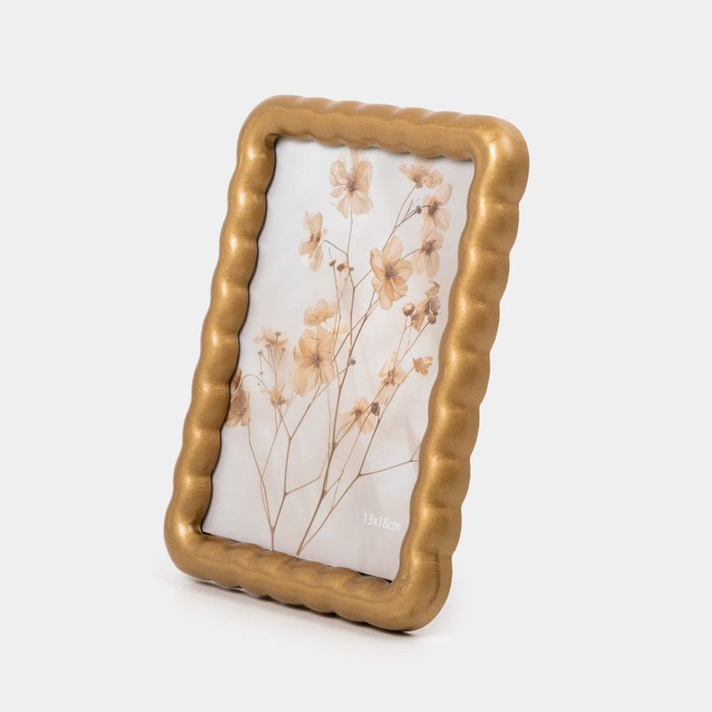 portarretrato-de-curvo-dorado-2-7701016779906