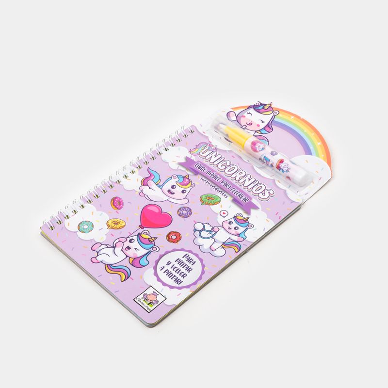 libro-magico-para-colorear-unicornios-sorprendentes-2-9788419643070