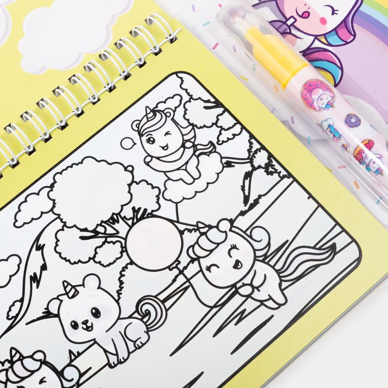 libro-magico-para-colorear-unicornios-sorprendentes-4-9788419643070