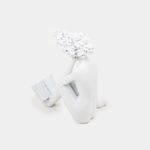 figura-de-17-cm-persona-con-libro-3-7701016962315