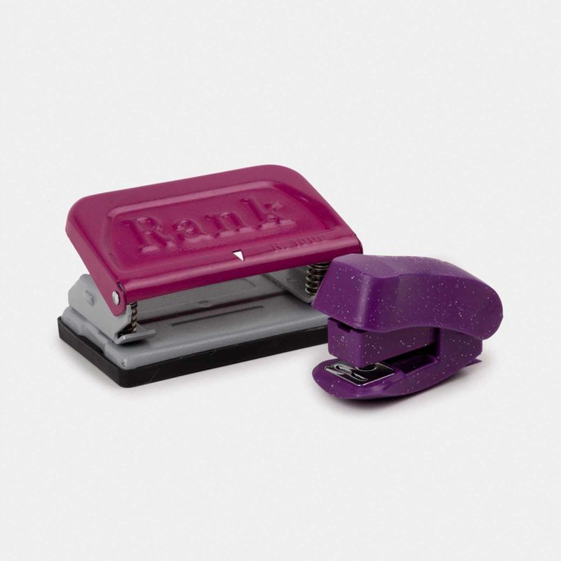 kit-de-cosedora-perforadora-color-fucsia-7709449916684