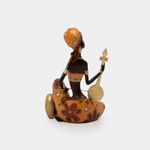 figura-de-22-3-cm-mujer-sentada-con-banjo-3-7701016746120