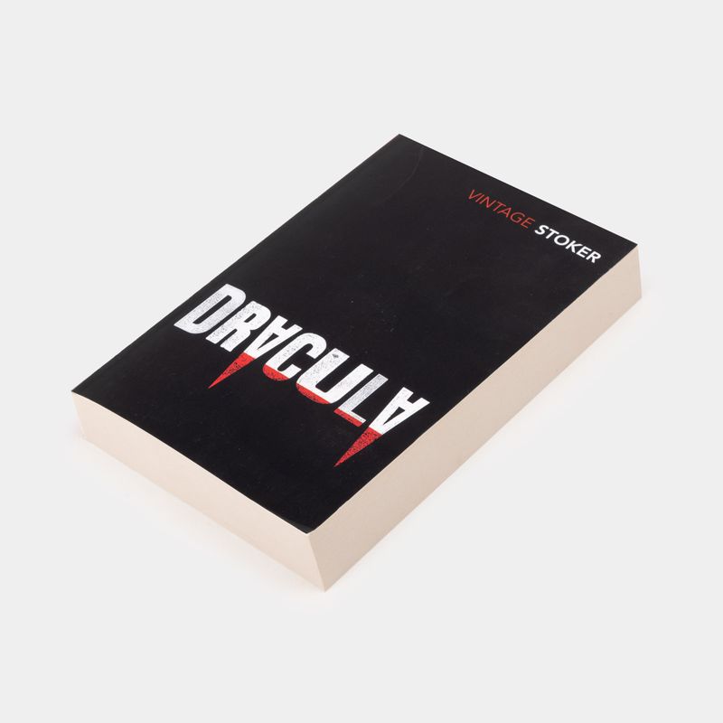 dracula-3-9780099511229