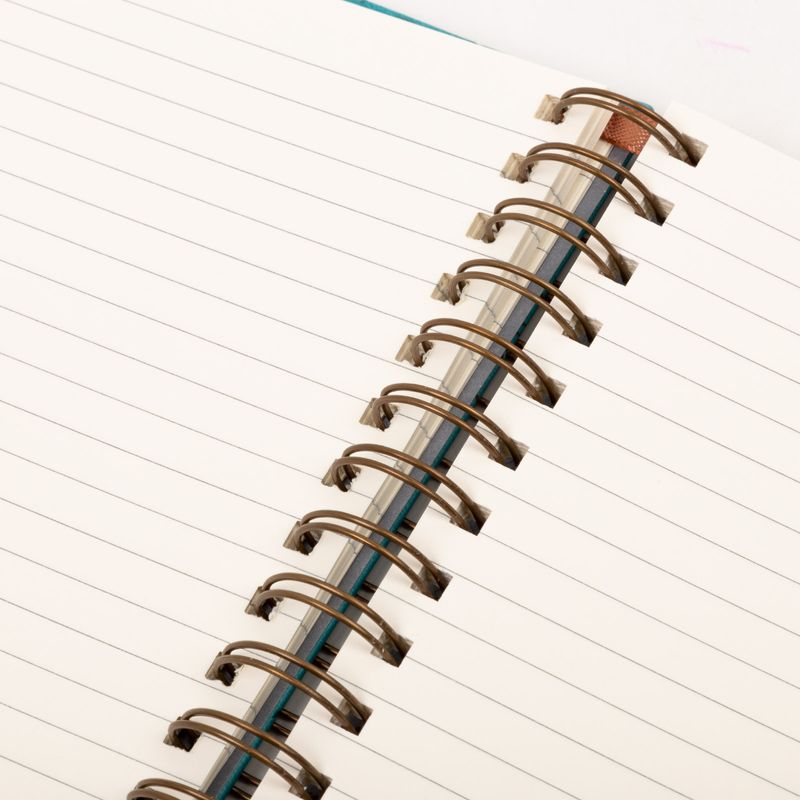 cuaderno-a5-argollado-de-96-hojas-rayadas-surtido--4-8432115731562