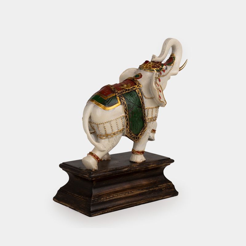 figura-de-25-cm-con-soporte-blanco-2-7701016762069
