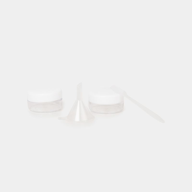 kit-de-recipientes-para-viaje-x8-piezas-con-estuche-3-7701016780940