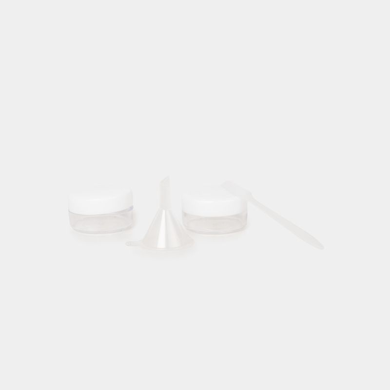 kit-de-recipientes-para-viaje-x8-piezas-con-estuche-3-7701016795098