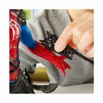 figura-de-27-cm-spiderman-versus-venom-transformacion-liquida-7-5010996295392