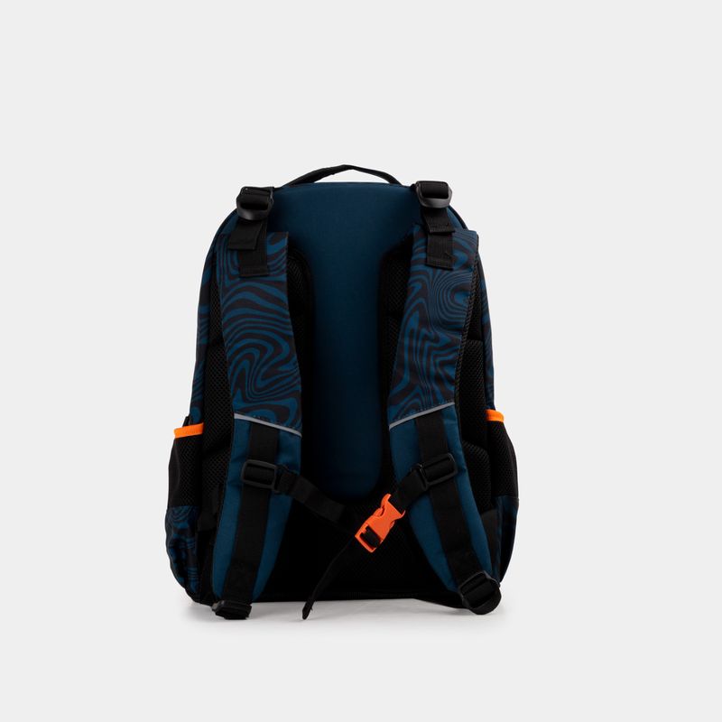 morral-backpack-de-37-cm-diseno-tiburon-4-7701016811132