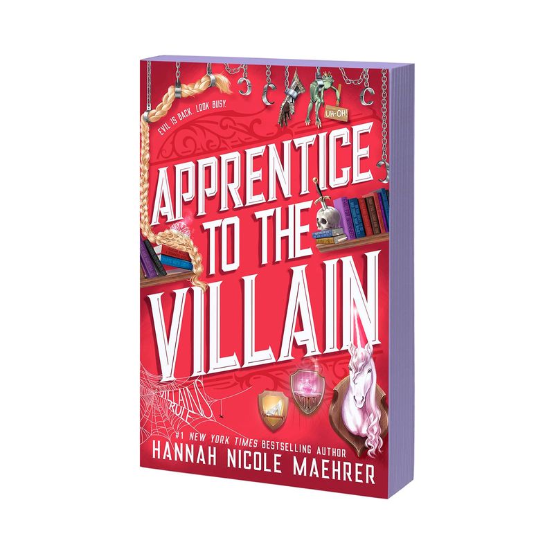assistant-to-the-villian-2-apprentice-to-the-villain-9781649377173