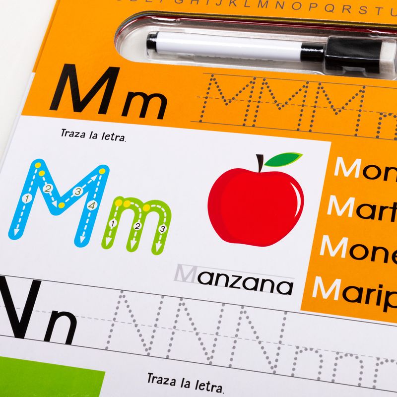 mi-gran-libro-reutilizable-del-alfabeto-letras-mayusculas-y-minusculas-6-9789587961485