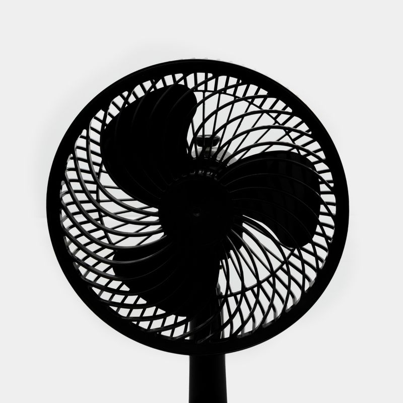 ventilador-de-mesa-8-usb-negro-4-7701016808750